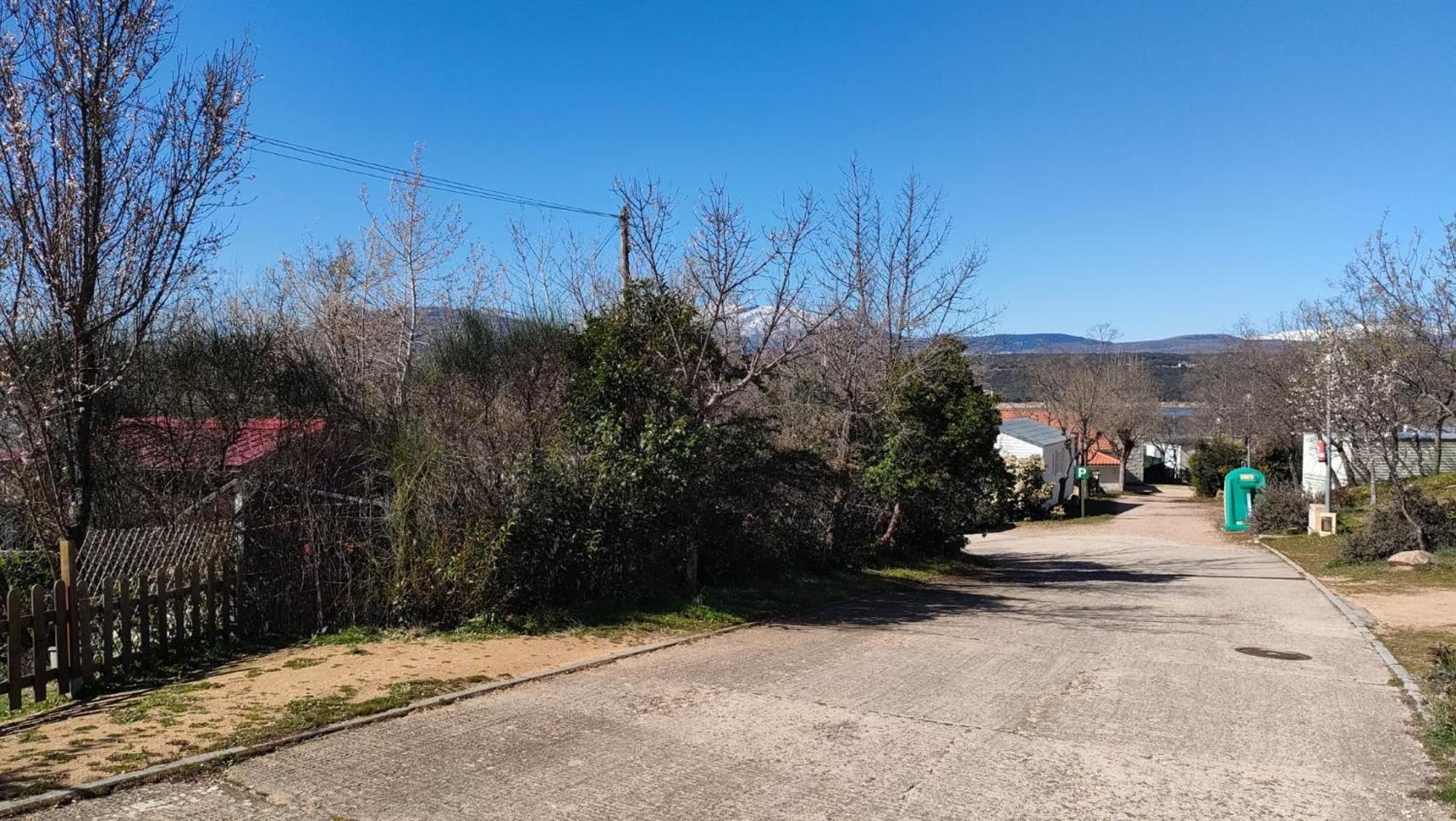 Camping De Cervera De Buitrago Extérieur photo