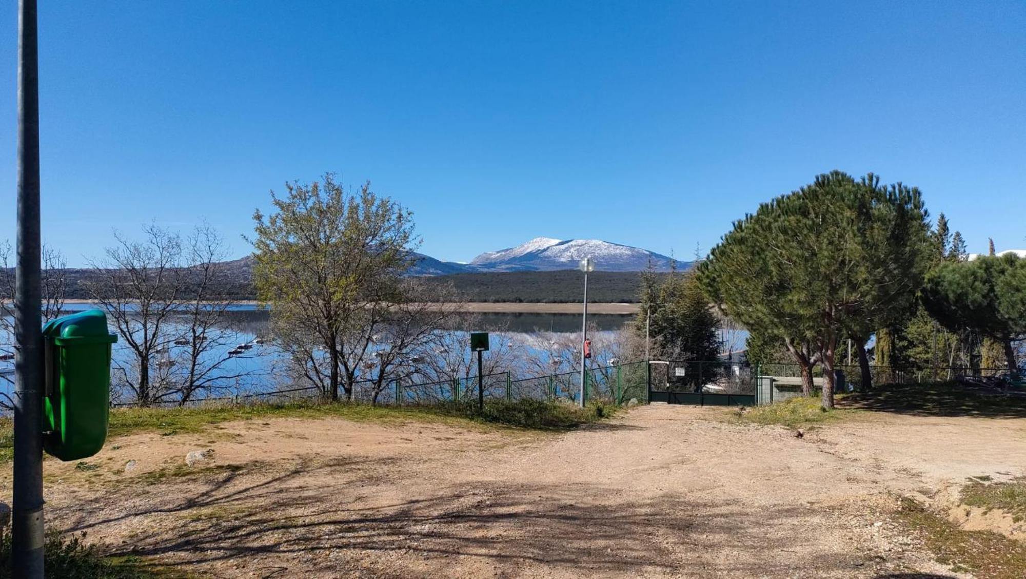 Camping De Cervera De Buitrago Extérieur photo