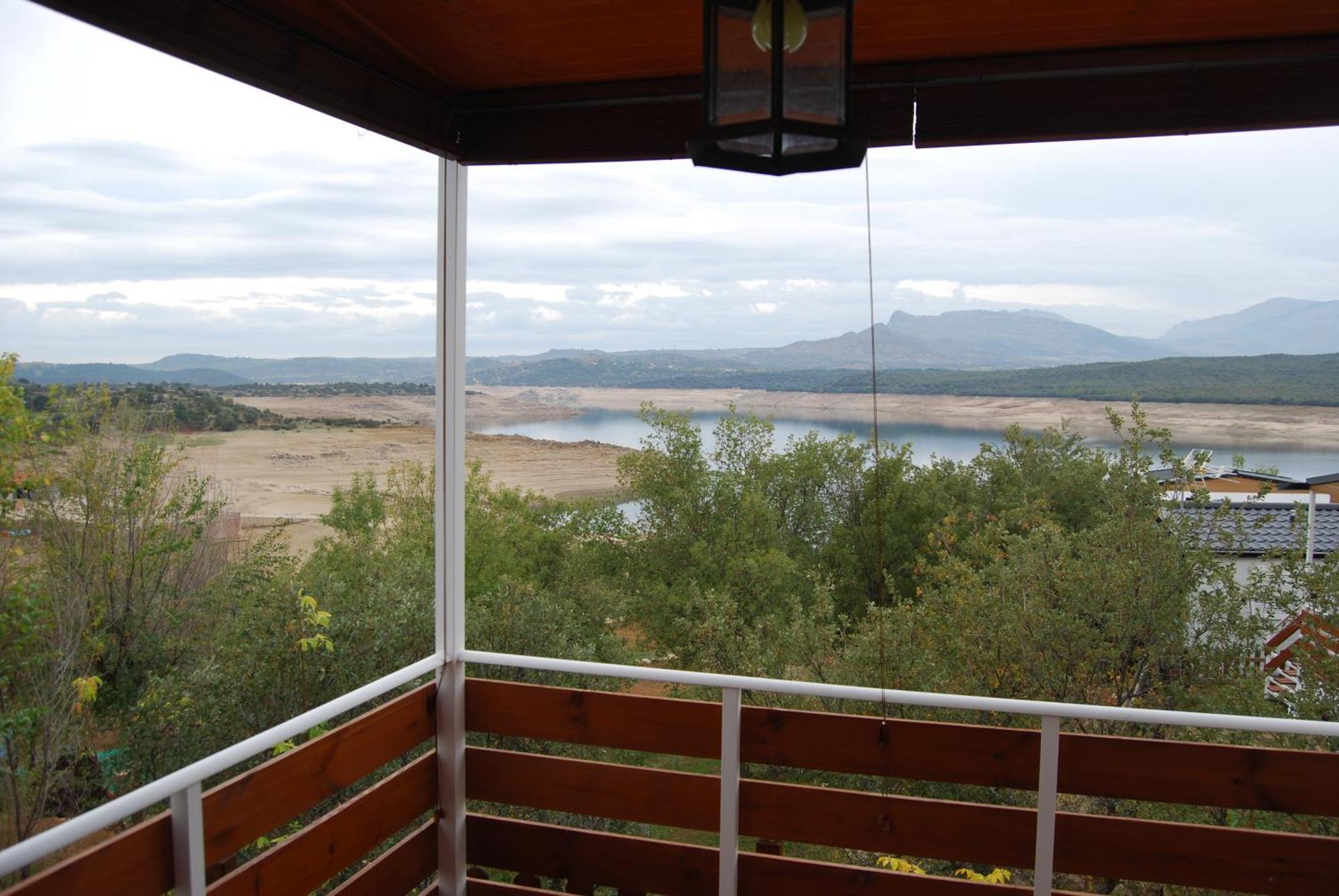 Camping De Cervera De Buitrago Extérieur photo